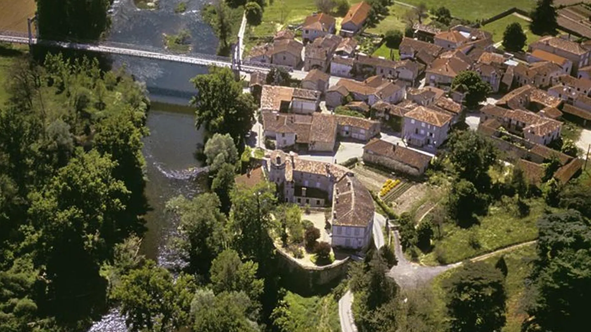 Gite Spacieux Et Confortable A Feneyrols Proche De L'Aveyron - Fr-1-605-48 Prázdninový dům