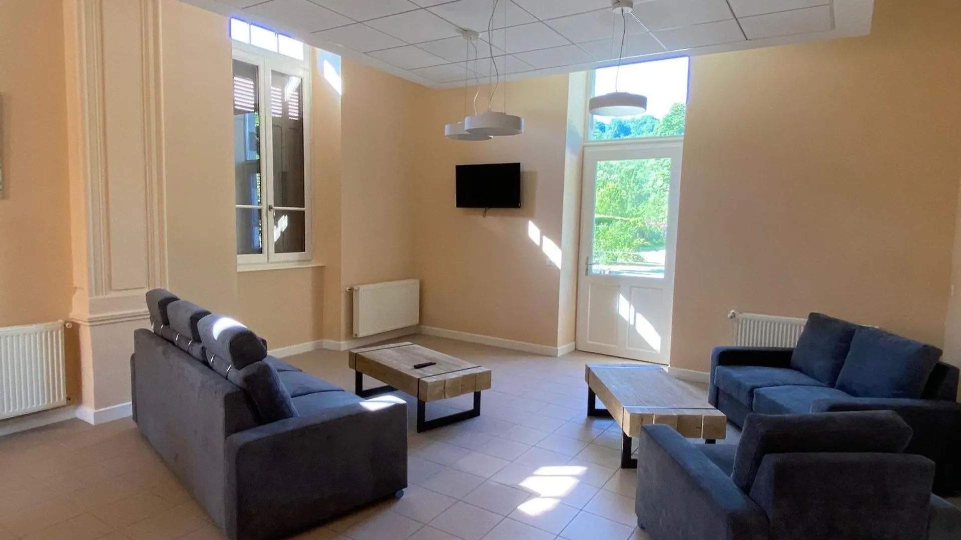 Gite Spacieux Et Confortable A Feneyrols Proche De L'Aveyron - Fr-1-605-48 Prázdninový dům